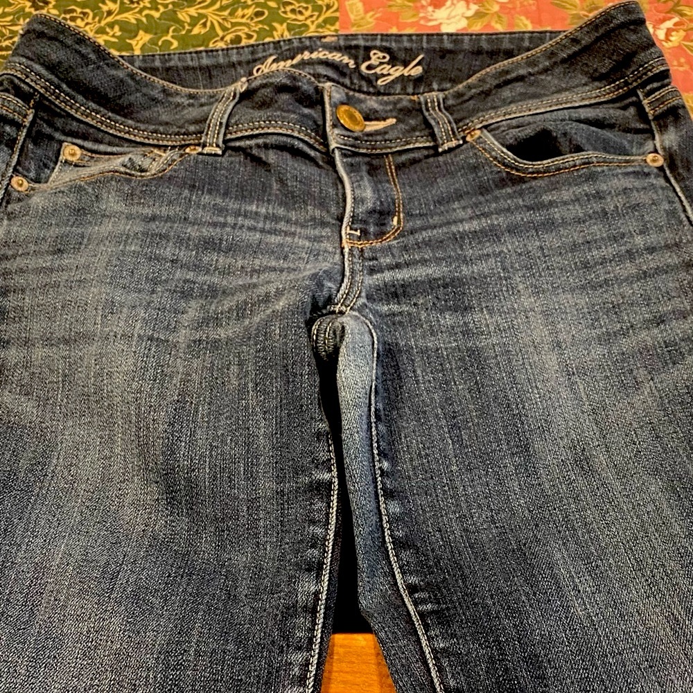 American Eagle Jeans Womens 6 Stretch Regular Slim Boot cut Denim Low Rise Blue.